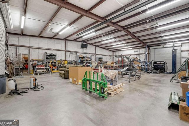375 Dasher Street, Lyons, GA 30436