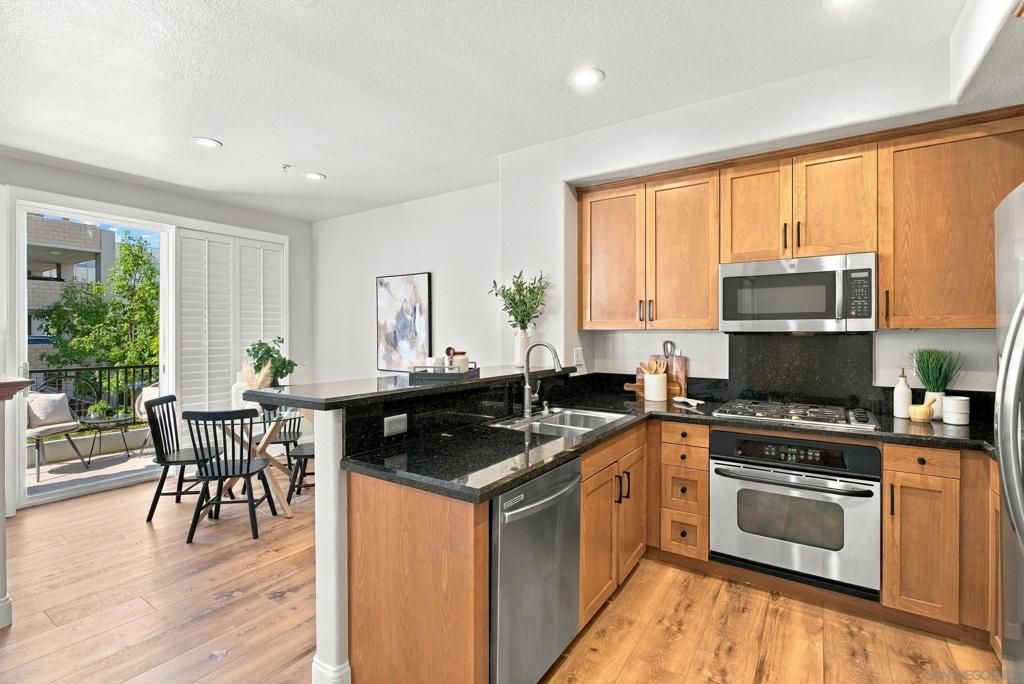 8747 Plaza Park, San Diego, CA 92123 — photo 2