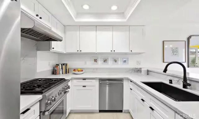 21 Encinitas, Laguna Beach, CA 92651