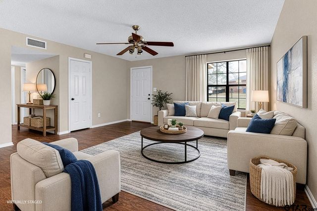 308 Crosby, Lindale, TX 75771