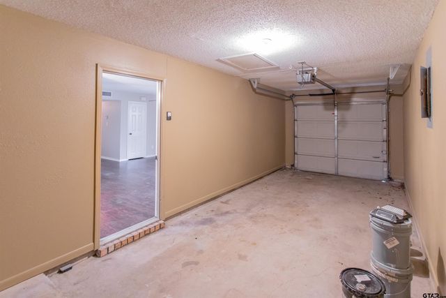 308 Crosby, Lindale, TX 75771