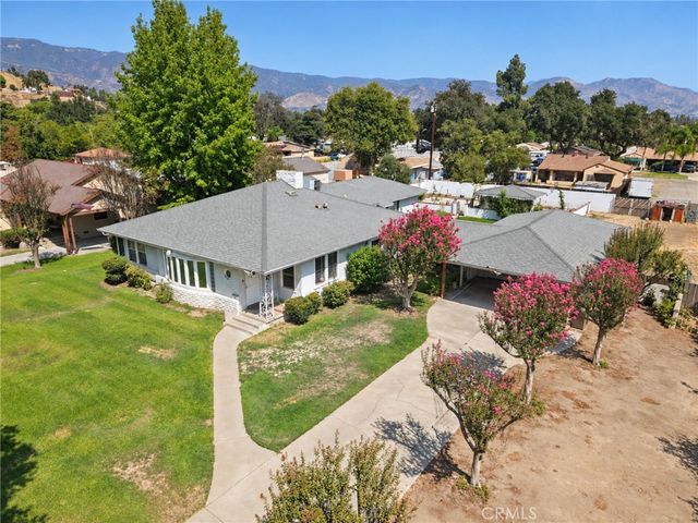 2989 Ladera Road, San Bernardino, CA 92405