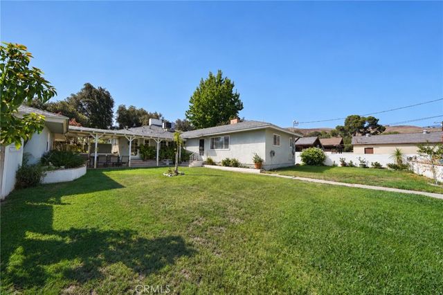 2989 Ladera Road, San Bernardino, CA 92405