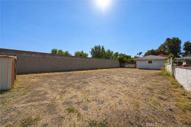 2989 Ladera Road, San Bernardino, CA 92405