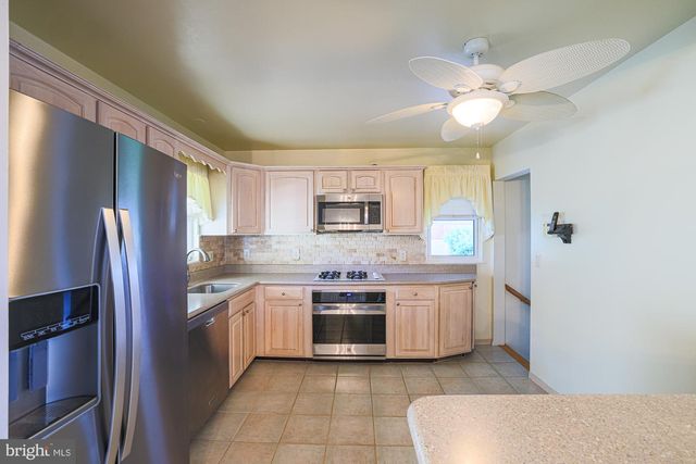 1522 BRIAN RD, Baltimore, MD 21237