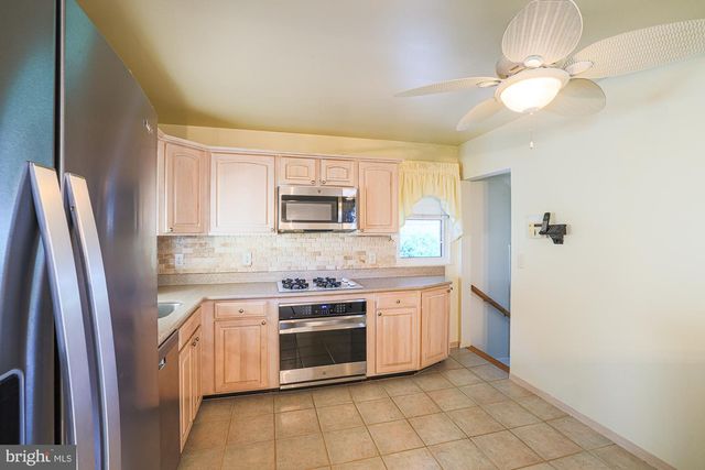 1522 BRIAN RD, Baltimore, MD 21237