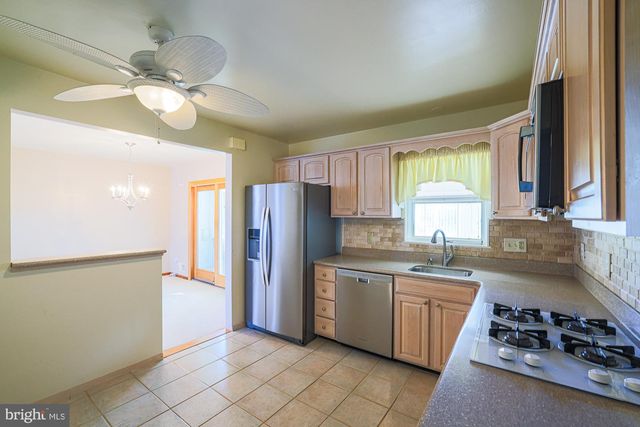 1522 BRIAN RD, Baltimore, MD 21237