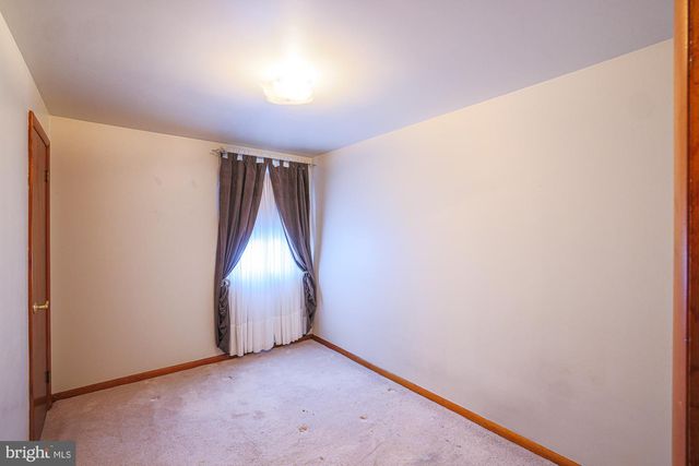 1522 BRIAN RD, Baltimore, MD 21237