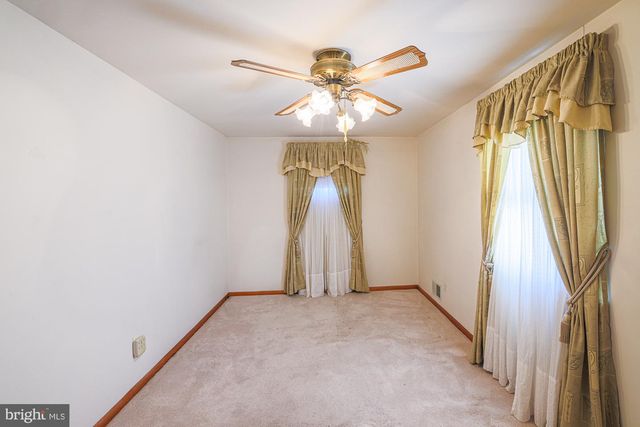 1522 BRIAN RD, Baltimore, MD 21237