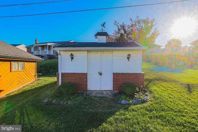 1522 BRIAN RD, Baltimore, MD 21237