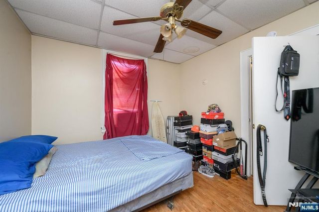 427-429 N 12th Street, Newark, NJ 07107