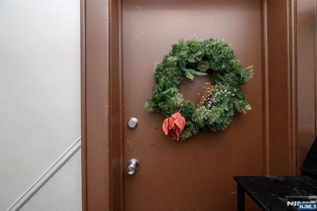 427-429 N 12th Street, Newark, NJ 07107