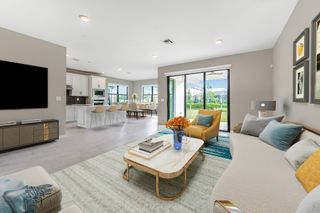 4412 Silverwood Lane S, Oakland Park, FL 33309
