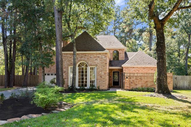 32 Mellow Leaf Court, The Woodlands, TX 77381