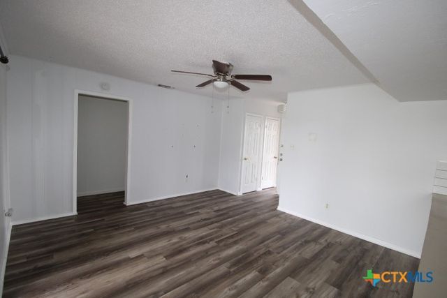 109 Manning Drive, Copperas Cove, TX 76522