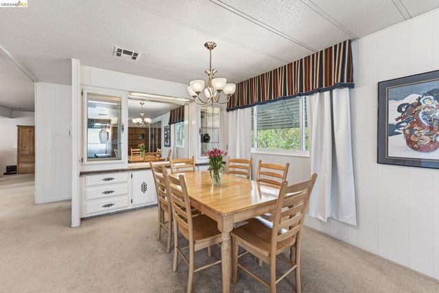 1057 Peralta Rd, Concord, CA 94520
