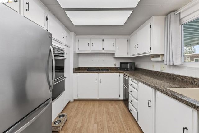 1057 Peralta Rd, Concord, CA 94520