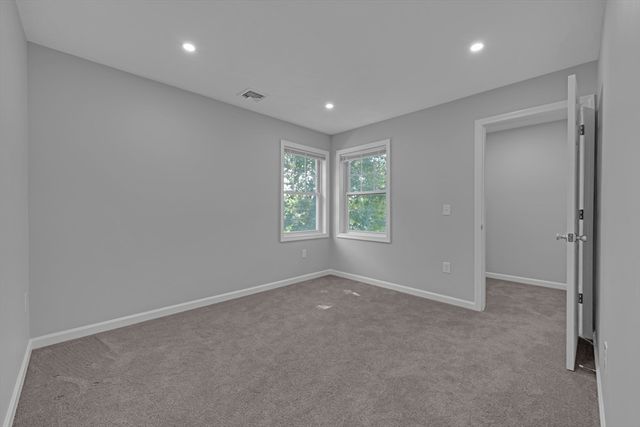14 Hillside Road, Northborough, MA 01532