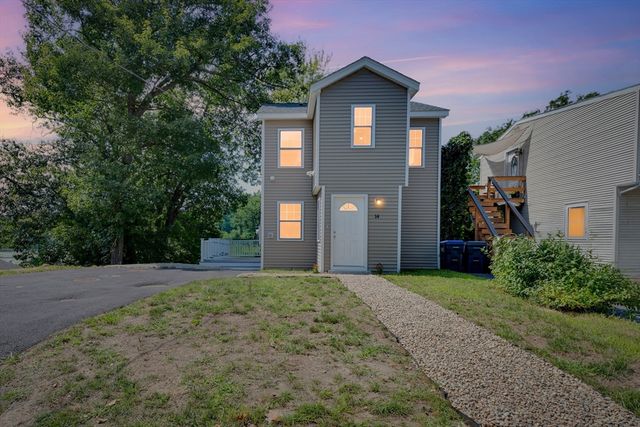 14 Hillside Road, Northborough, MA 01532