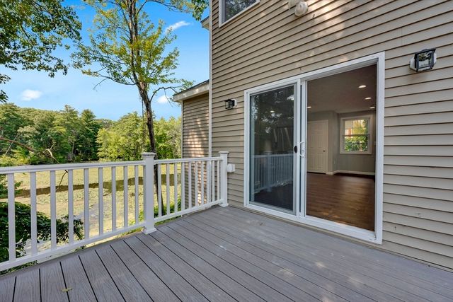 14 Hillside Road, Northborough, MA 01532
