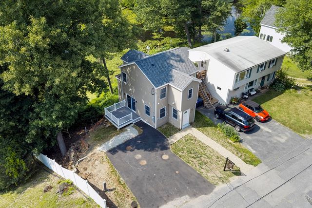 14 Hillside Road, Northborough, MA 01532