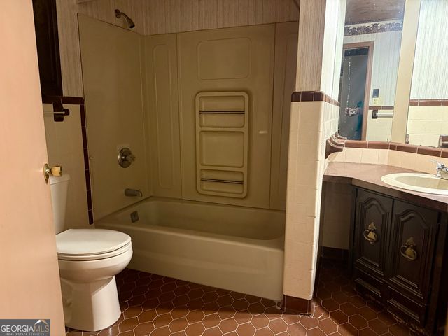 403 Calhoun Street, Swainsboro, GA 30401