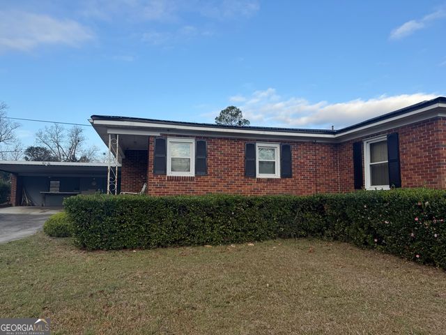 403 Calhoun Street, Swainsboro, GA 30401