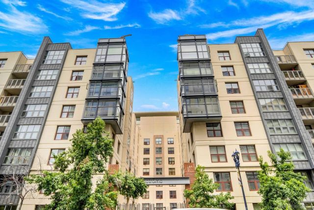 1150 J Street 218, San Diego, CA 92101