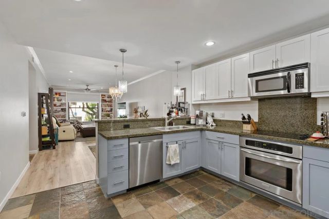 1150 J Street 218, San Diego, CA 92101