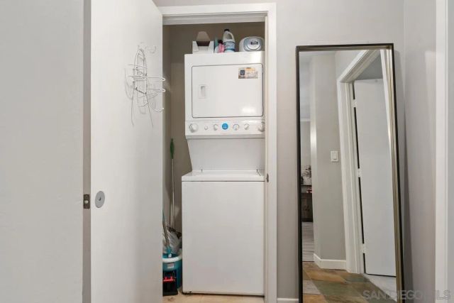 1150 J Street 218, San Diego, CA 92101