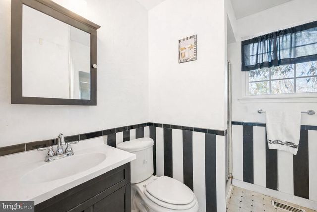 55 BRECKENRIDGE DR, Sicklerville, NJ 08081