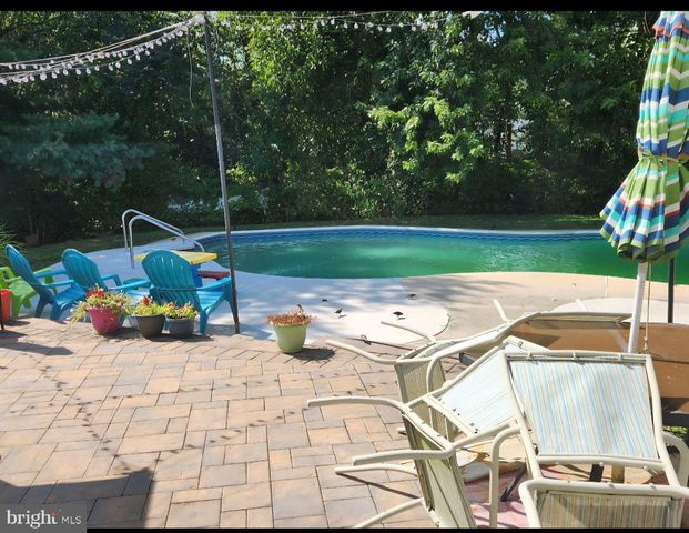 55 BRECKENRIDGE DR, Sicklerville, NJ 08081