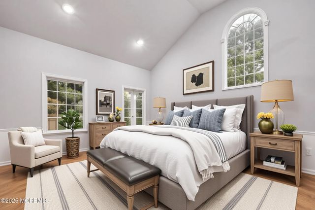 8 Aspen Court, Holmdel, NJ 07733