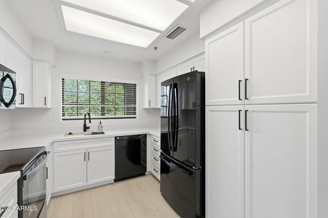 11515 N 91ST Street 252, Scottsdale, AZ 85260