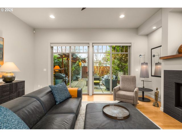 4939 Ne 26TH Ave, Portland, OR 97211