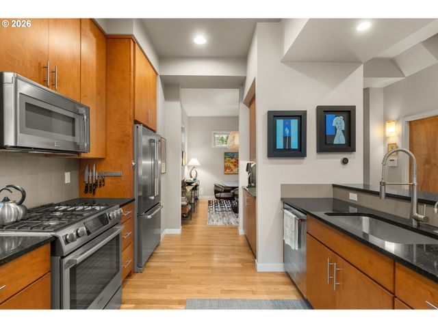 4939 Ne 26TH Ave, Portland, OR 97211