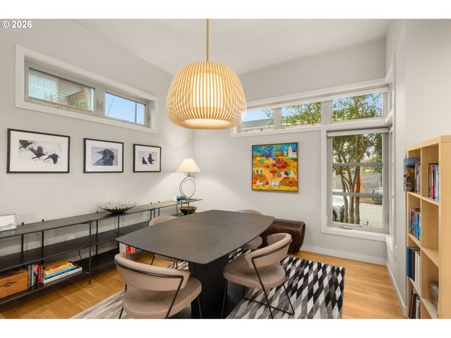 4939 Ne 26TH Ave, Portland, OR 97211