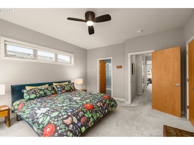 4939 Ne 26TH Ave, Portland, OR 97211