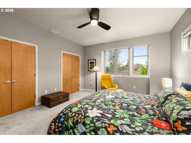 4939 Ne 26TH Ave, Portland, OR 97211