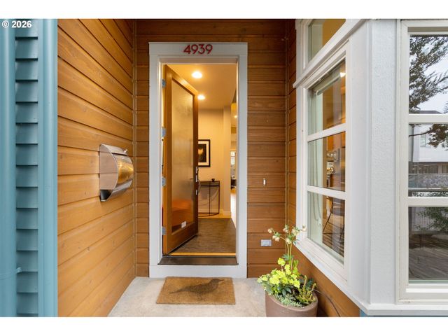 4939 Ne 26TH Ave, Portland, OR 97211