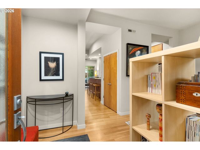 4939 Ne 26TH Ave, Portland, OR 97211