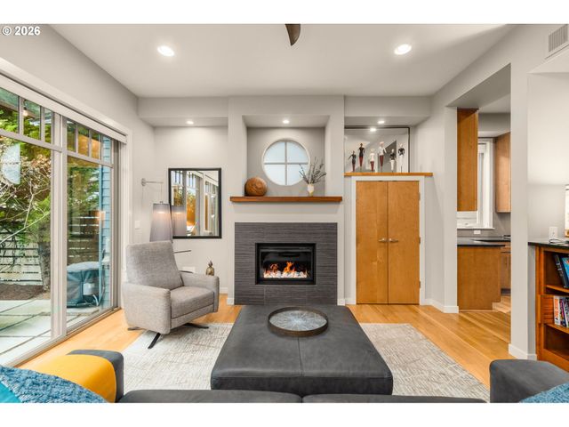 4939 Ne 26TH Ave, Portland, OR 97211
