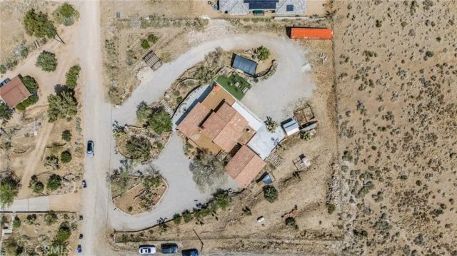 9075 Mesa Vista Street, Apple Valley, CA 92308