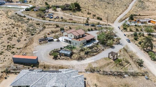 9075 Mesa Vista Street, Apple Valley, CA 92308