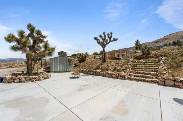 9075 Mesa Vista Street, Apple Valley, CA 92308