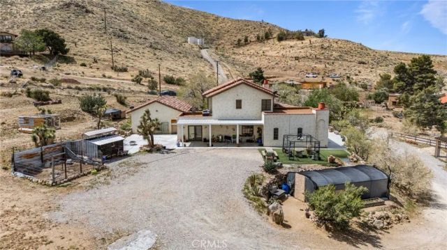 9075 Mesa Vista Street, Apple Valley, CA 92308