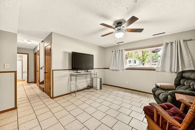 2104 Telemark Lane NW, Rochester, MN 55901