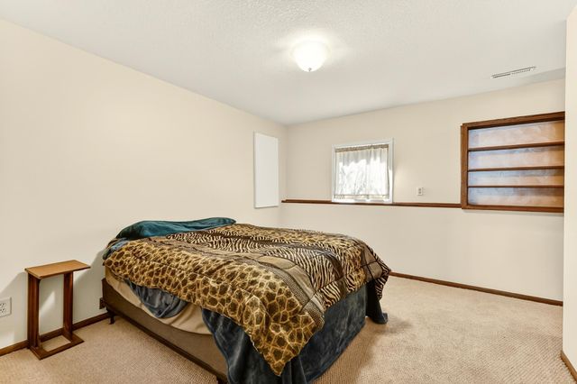 2104 Telemark Lane NW, Rochester, MN 55901