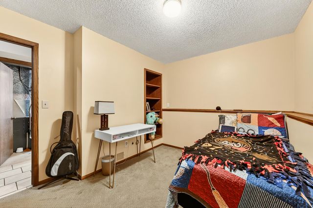 2104 Telemark Lane NW, Rochester, MN 55901