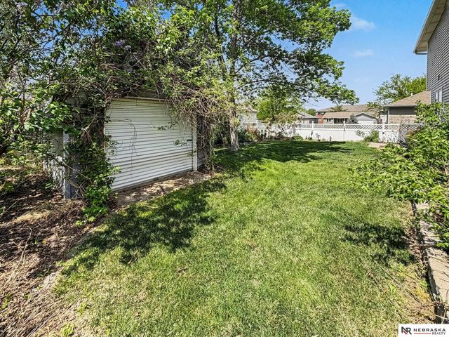 1123 Rainy River Bay, Lincoln, NE 68505